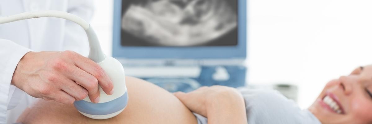 Como a idade da mãe pode influenciar o sexo do bebê