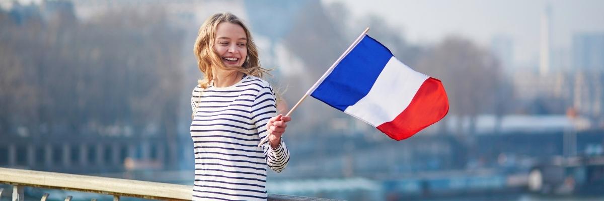 Nomes franceses para bebês em 2025